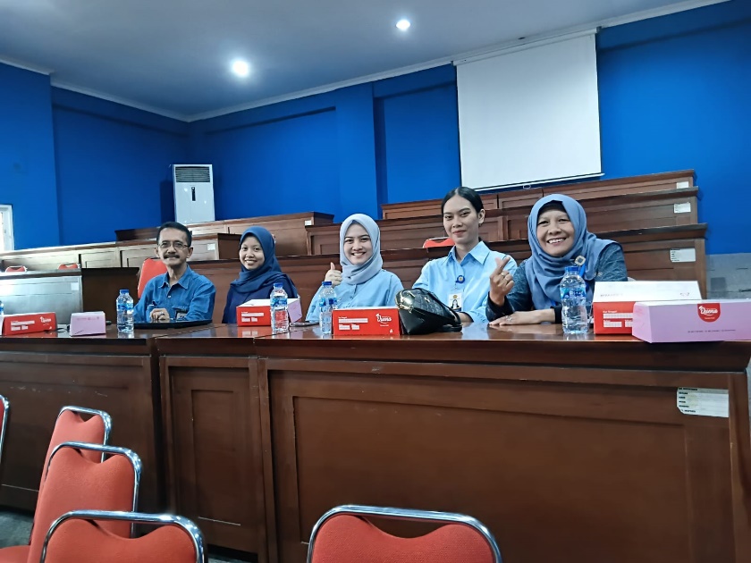 Forum Diskusi Kurikulum OBE dan Sharing Akreditasi Bersama Asesor LAMEMBA dan BAN-PT Fakultas Bisnis dan Hukum UPY